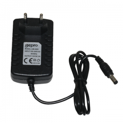 GePro UM-0285, 12 V 2 A Adaptör 