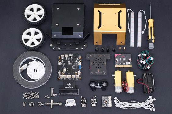 Max:bot DIY Programmable Robot Kit for Kids - 2