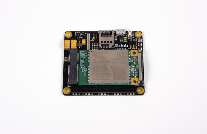Sixfab 4G - LTE Cellular Modem Kit for Raspberry Pi - Quectel EG25-G - 3